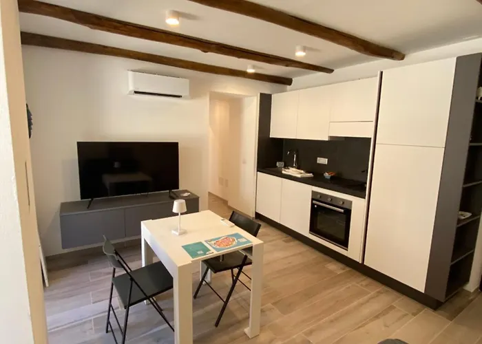 La Maschera * טרופאה